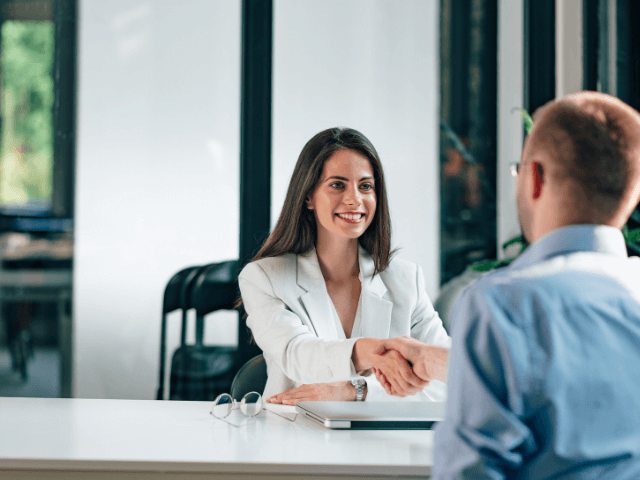 Healthcare-HR-Manager